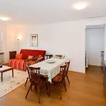45 Apartman *